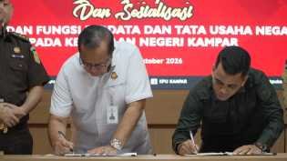 KPU Kampar dan Kejari Kampar Teken Kerja Sama, Perkuat Pendampingan Hukum dan Sinergi Kelembagaan