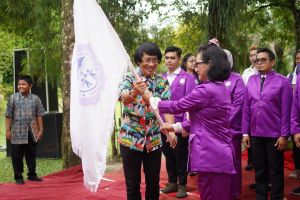 Kak Seto Lantik Pengurus Lembaga Perlindungan Anak Indonesia Provinsi Riau