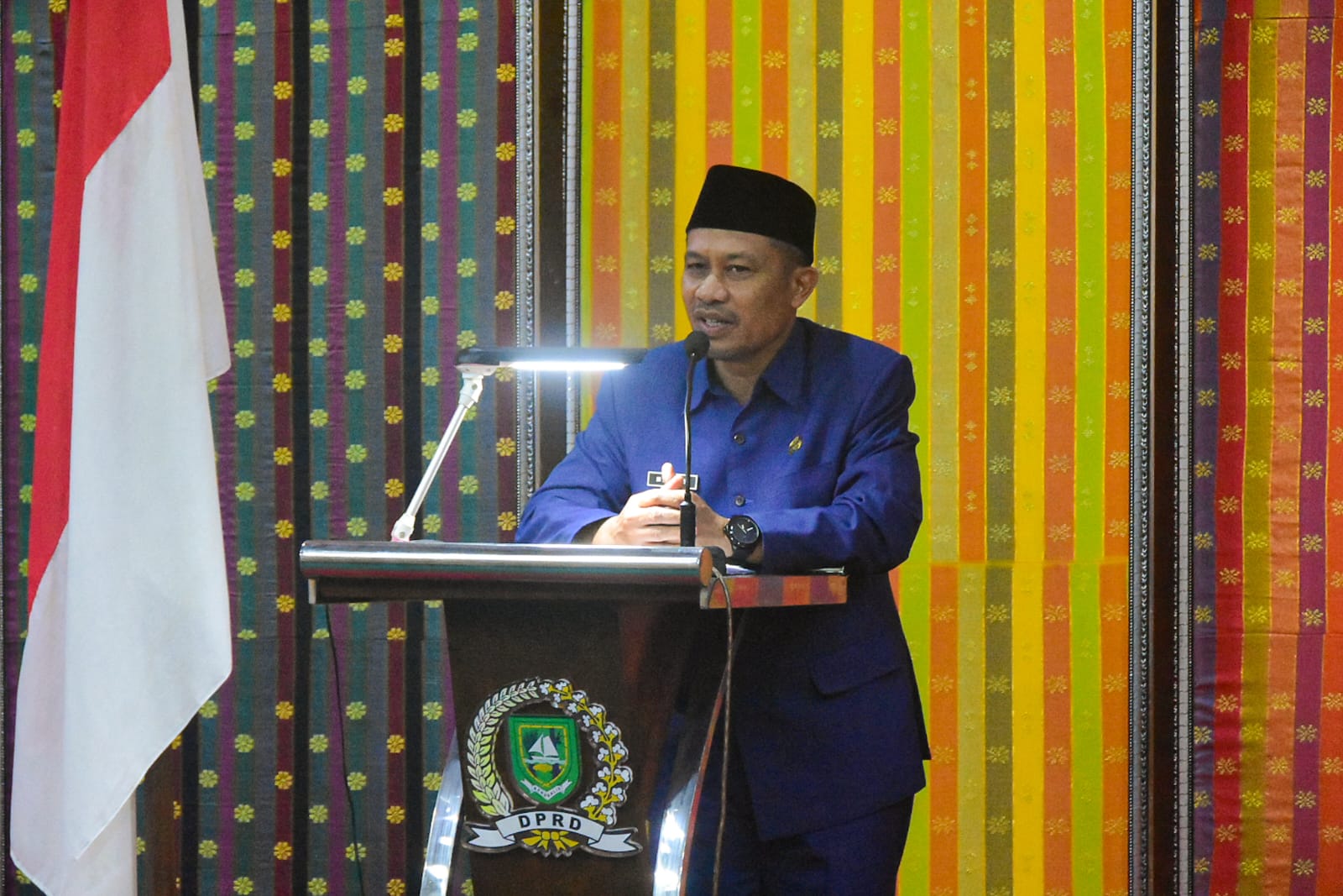 Wabup Bagus Sampikan Pandangan Terbentuknya 2 Ranperda