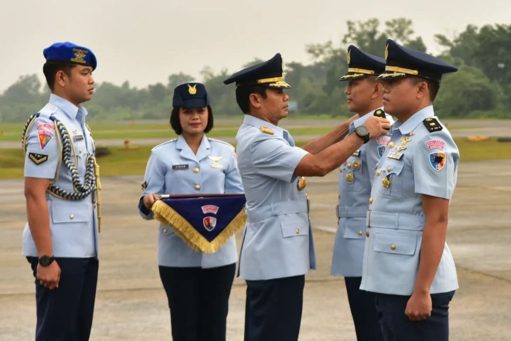 Danlanud Pimpin Sertijab Komandan Skadron Udara 12 Wing Udara 6 Pekanbaru