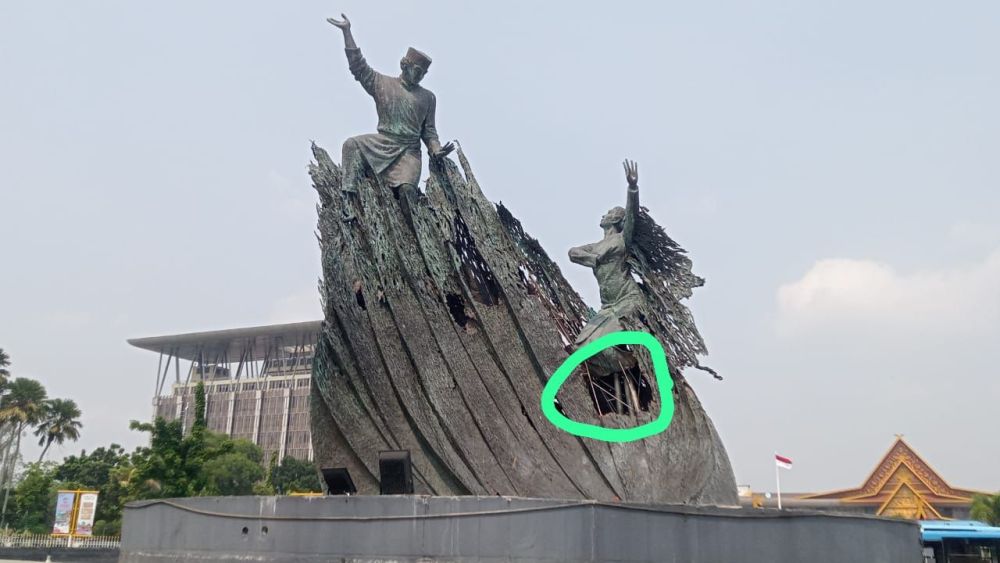 Pemprov Riau Segera Perbaiki Tugu Zapin Pekanbaru