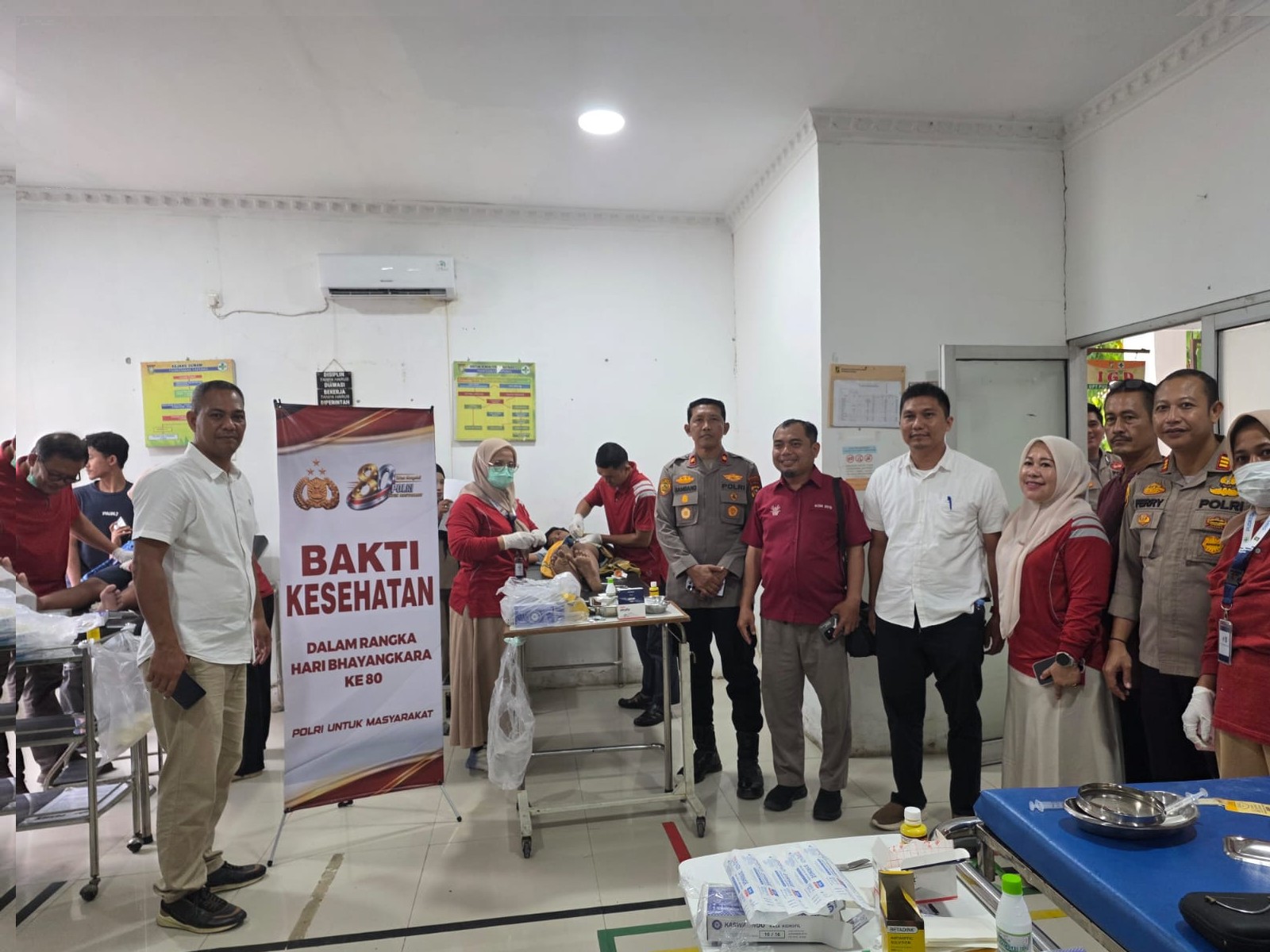 HUT Bhayangkara ke-80, Polsek Tapung Gelar Khitanan Massal dan Donor Darah, Wujud Nyata Kepedulian untuk Masyarakat