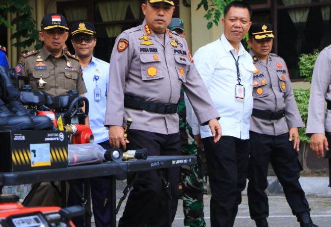 Sekdako dan Kapolresta Pantau Peralatan Pemadaman Karhutla