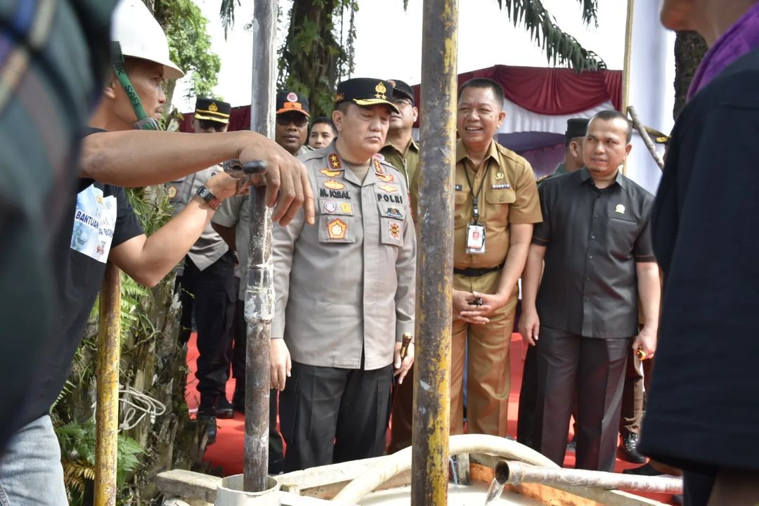 Dukung Program Bakti Sosial Ketua DPRD Pekanbaru Muhammad Sabarudi Apresiasi Polri untuk Masalah Air Bersih
