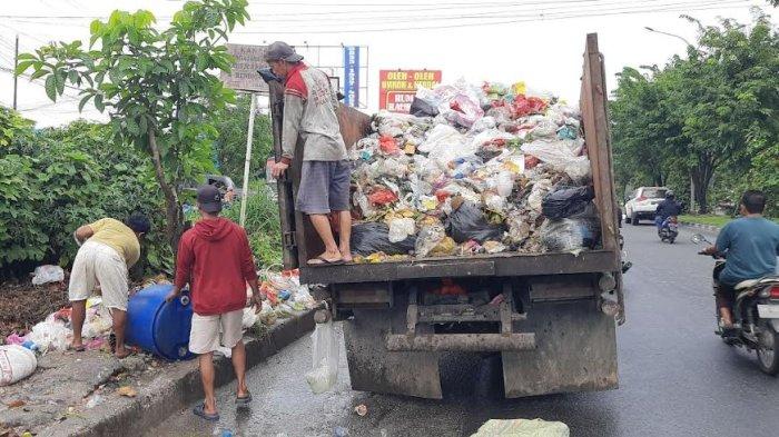 DLHK Pekanbaru Tuntut Vendor Pasang GPS di Kendaraan Sampah