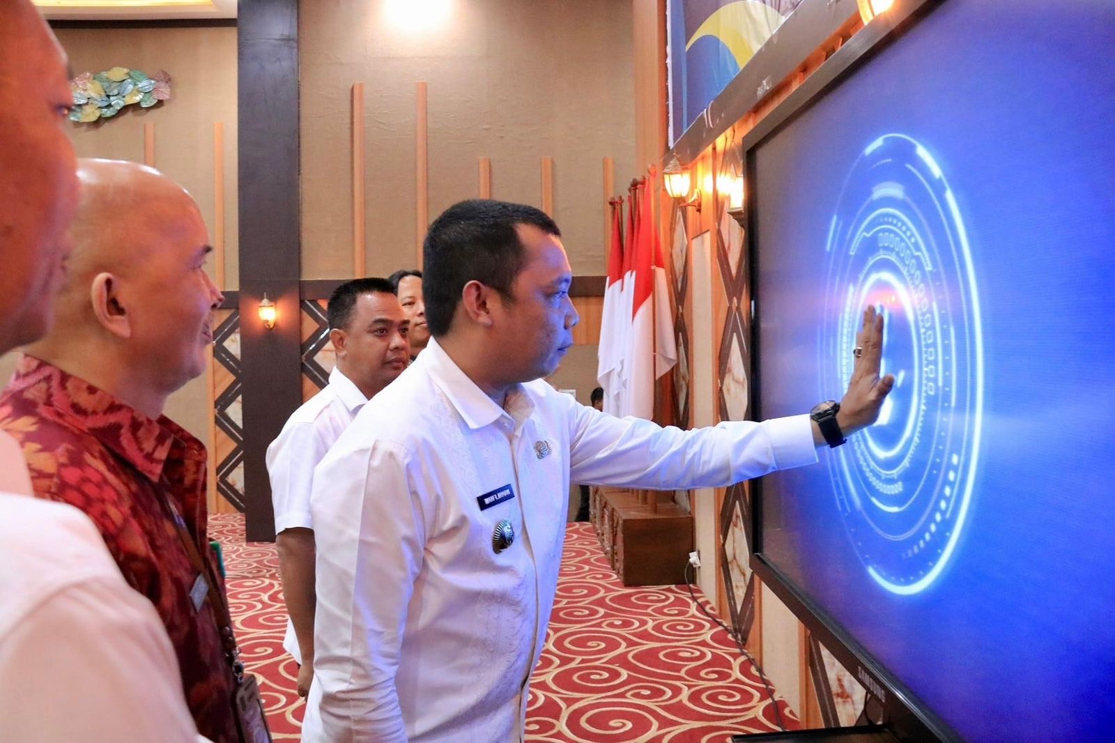 Pj Walikota Pekanbaru Luncurkan Aplikasi Pekan Kita (PEKA)