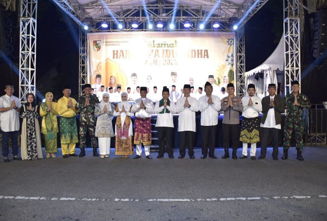 Wakil Ketua DPRD Kota Pekanbaru Ginda Burnama Hadiri Pawai Takbir Idul Adha 1444 H