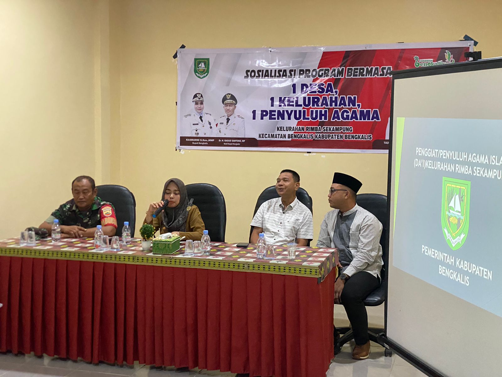 Lurah Rimbasekampung Buka Sosialiasi Program Bermasa Penyuluh Agama