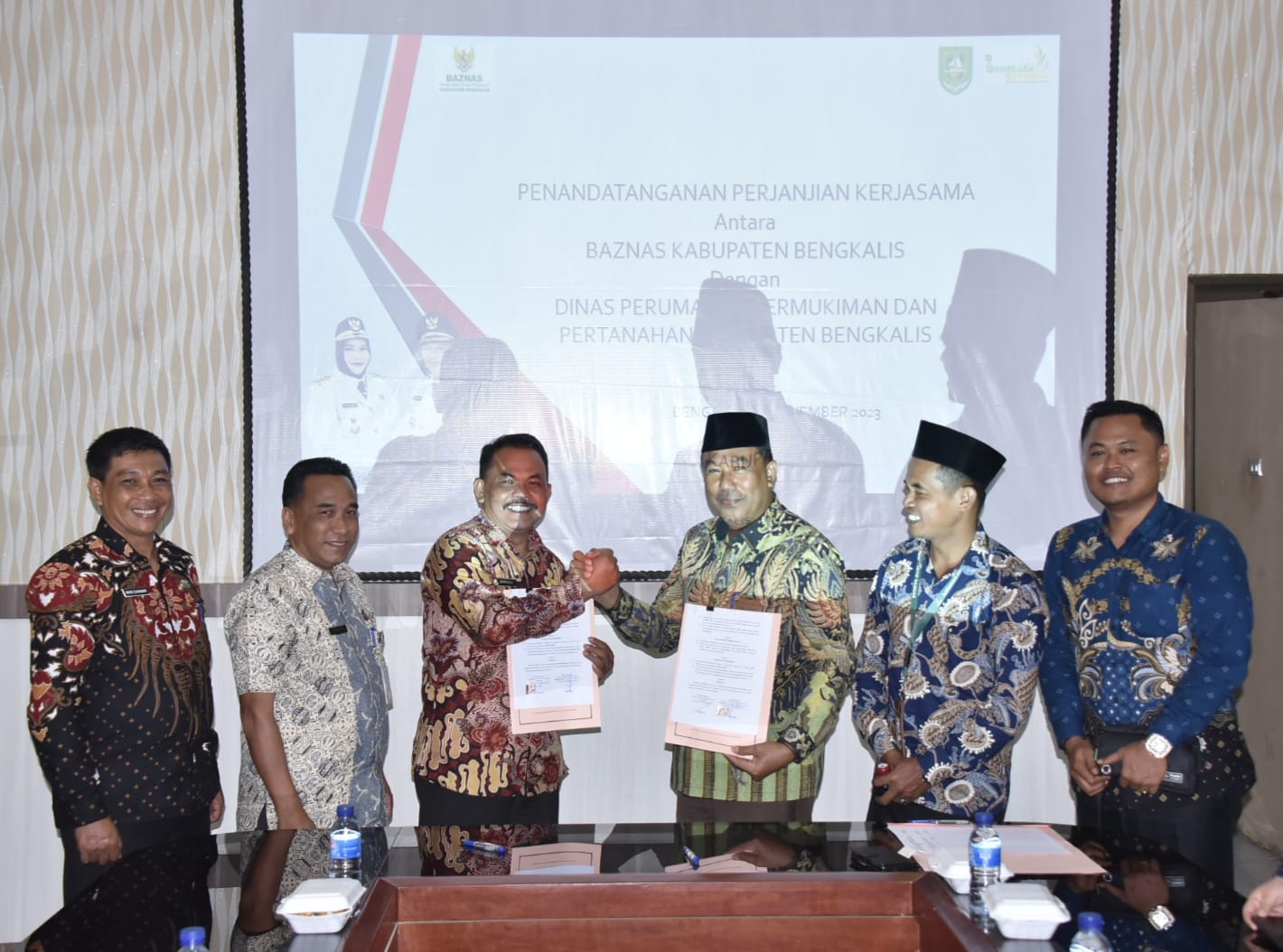 Percepat Program RLHB, Dinas Perkim Bengkalis Lakukan MoU Dengan Baznas Bengkalis