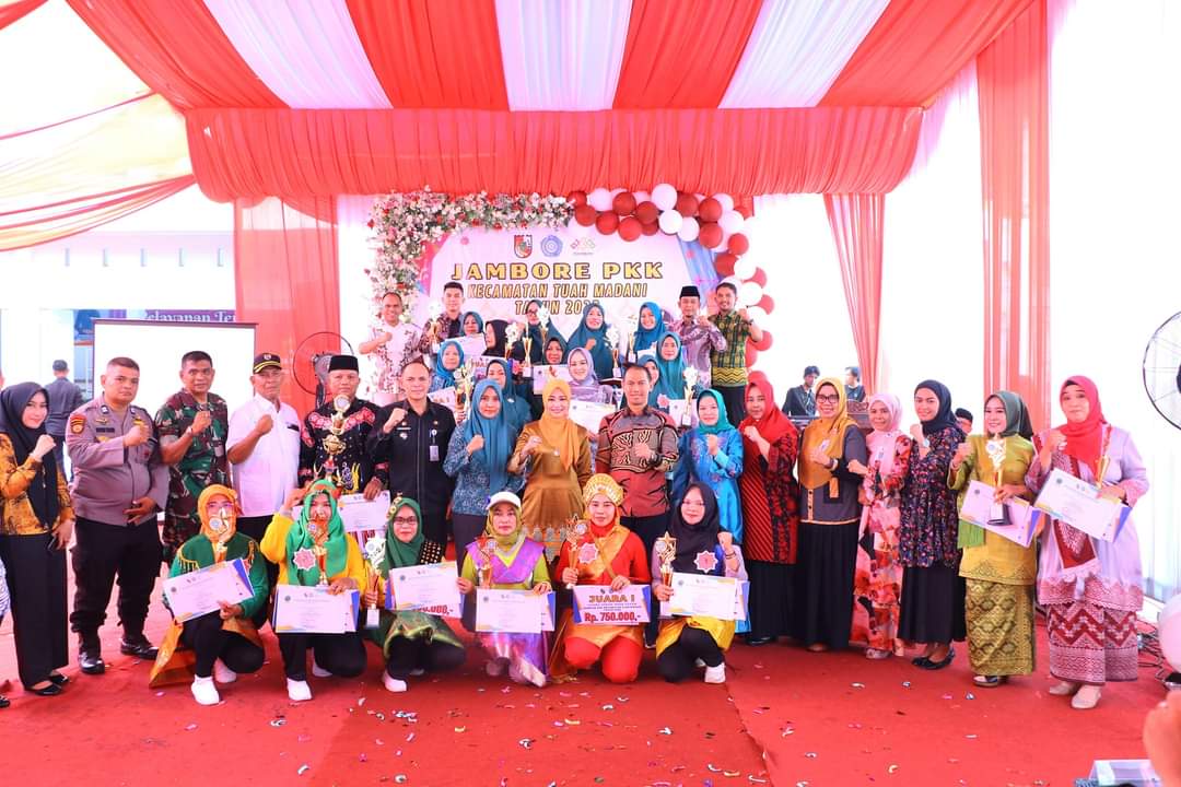 Jambore PKK Kecamatan Tuah Madani Berlangsung Semarak