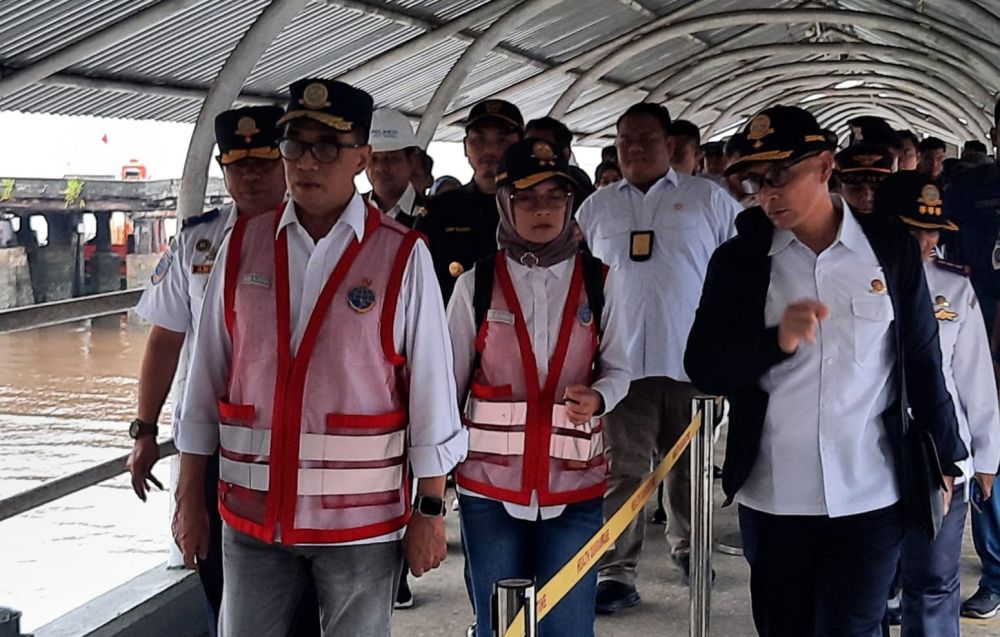 Menhub Budi Karya Kunker ke Riau, Tinjau Pelabuhan Pelindo di Kota Dumai