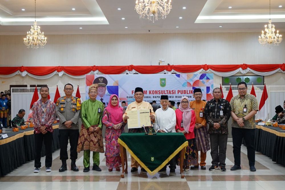 Pj Gubri SF Hariyanto Pimpin Forum Konsultasi Publik Rancangan Awal RKPD Riau 2025