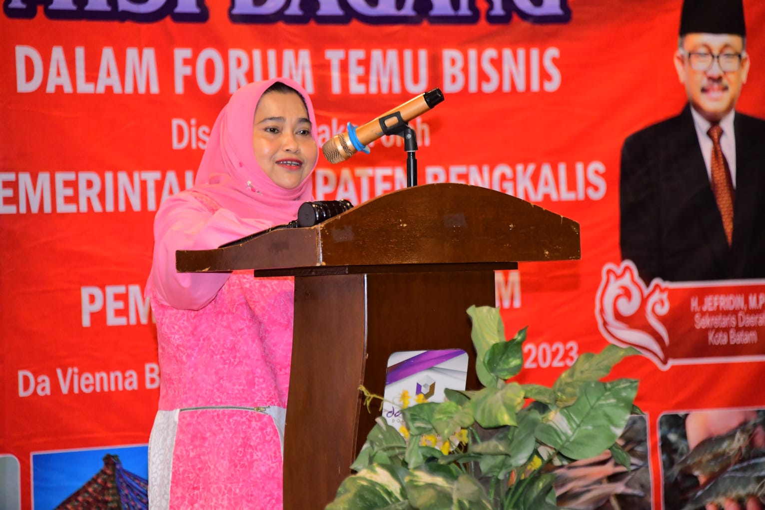 Bupati Kasmarni Yakinkan Eksportir Agar Tak Ragu Berbisnis di Kabupaten Bengkalis