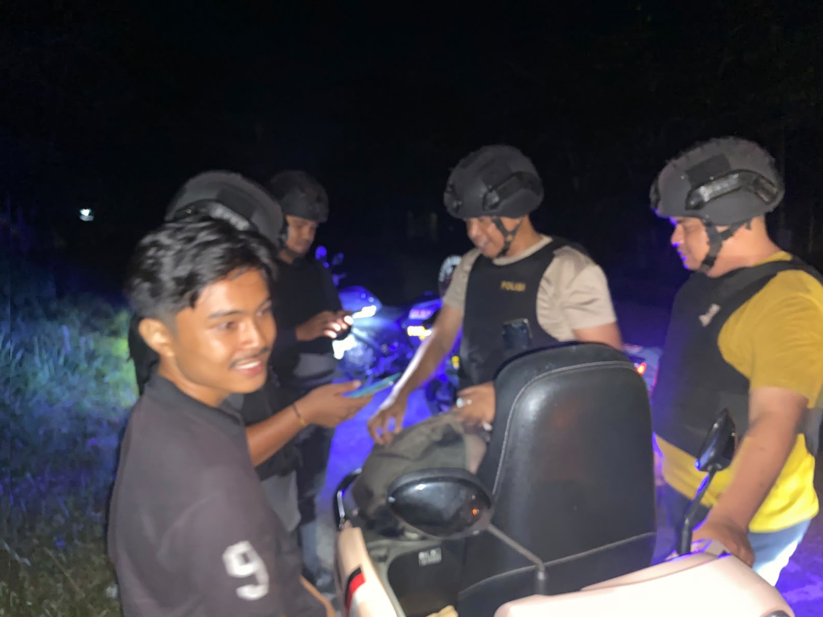 Jaga Kondusivitas Malam, Tim Raga Polres Kampar Patroli Kawasan Ramai hingga Lingkar Kantor Bupati