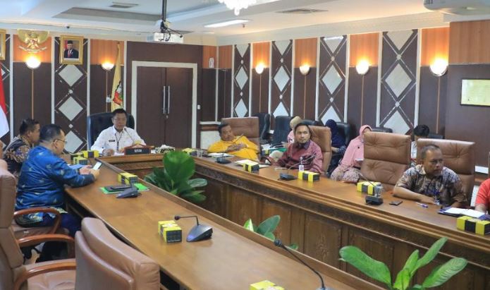 Sekdako Pekanbaru Ikuti Roadshow Daring dengan Menko PMK