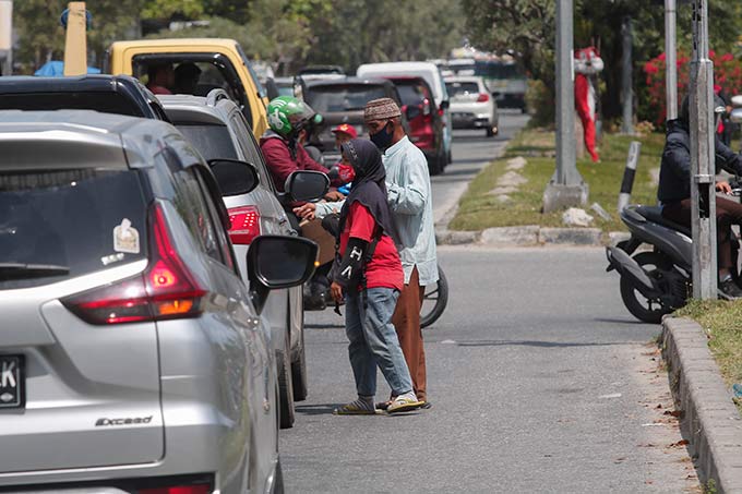 Kepala Satpol PP Kota Pekanbaru Imbau Pengendara Tak Beri Uang Kepada Gepeng
