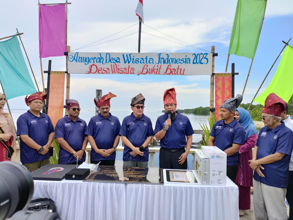 Bupati Harapkan Semoga Desa Bukit Batu Masuk 5 Besar ADWI
