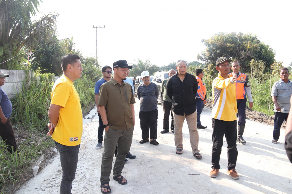 Wali Kota Pekanbaru Pastikan Jalan Uka Segera Diperbaiki