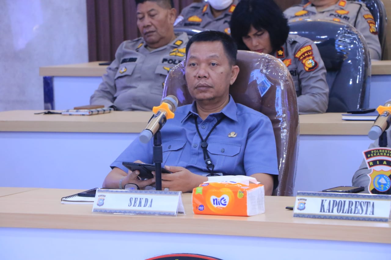 Sekda Pekanbaru Ikuti Rapat Lintas Sektoral Guna Bahas Persiapan Jelang Idulfitri