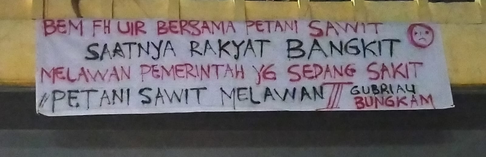 BEM FH UIR SENTIL GUBERNUR RIAU TERKAIT HARGA SAWIT