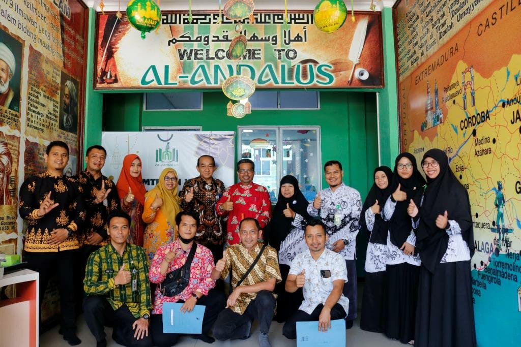 Dispusip Ingatkan Sekolah Konsisten Kembangkan Perpustakaan