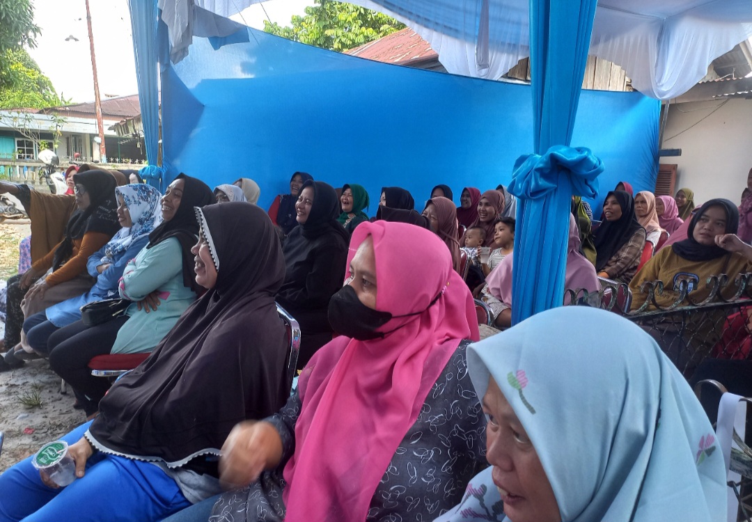 Warga Minta Solusi Banjir di Reses Roem Diani Dewi SE MM